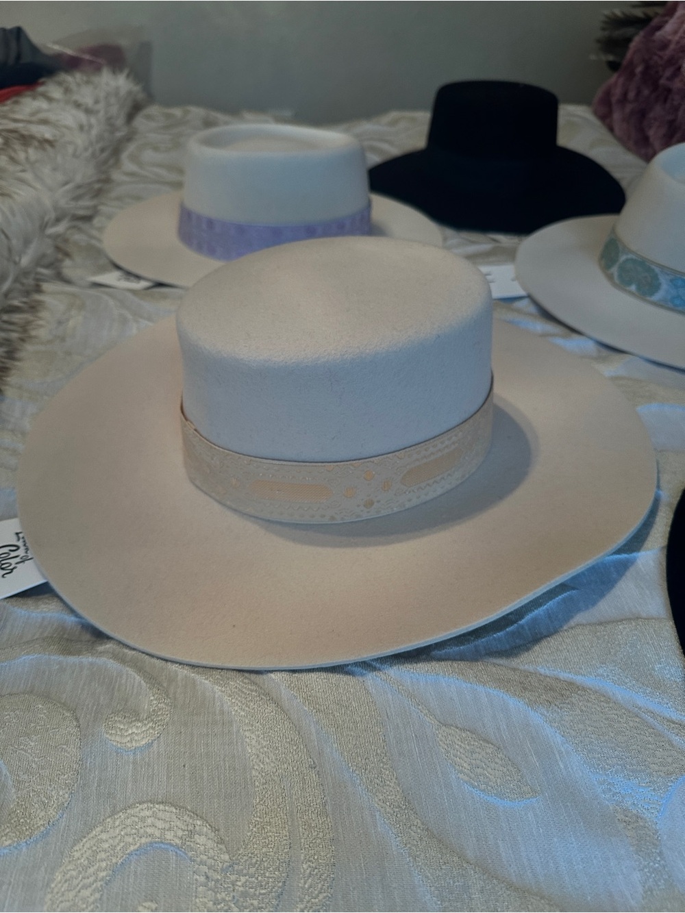 2 Lot/Bundle Lack of Color Hats - The Sierra in Black & Beige, both sz S/55cm - Picture 7 of 13